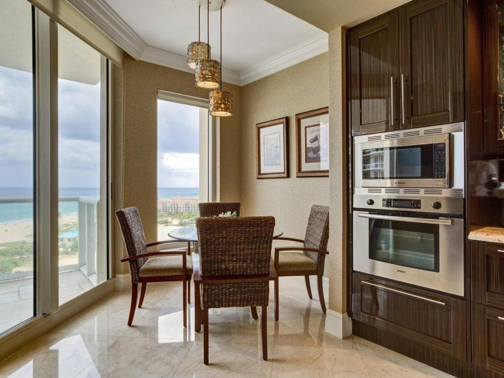 Ritz Carlton Luxurious Residence On Singer Island Riviera Beach Exterior foto